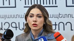 Երևույթն ուղղակի անընդունելի է, անձնական կյանքի ցանկացած միջամտություն քրեորեն հետապնդելի է. նախարարը՝ Արշակ Սրբազանի վերաբերյալ տեսանյութերի մասին