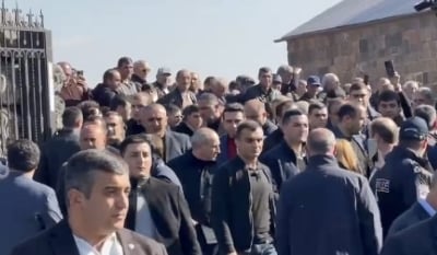 «Իրավունք». «Հալներդ կտենաք». Փաշինյանը կշտամբել է հրճված թիմակիցներին