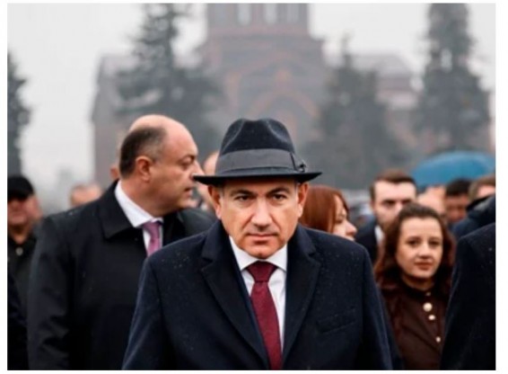 «Московский Комсомолец»: Пашинян хочет стать армянским Патриархом Никоном, ему закон не писан