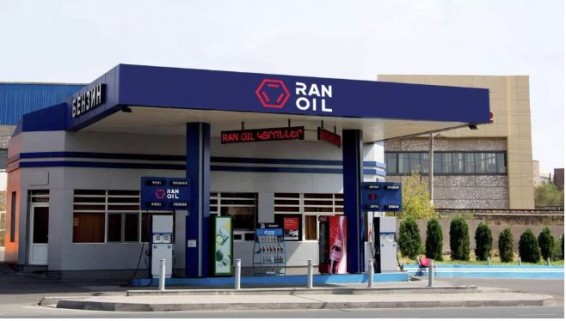 Азербайджанский бензин импортирует компания семьи провластного депутата Сукиасяна - СМИ