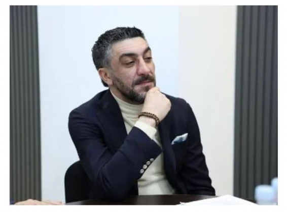 Член Правления правящей в Армении партии Вилен Габриелян вновь хочет стать депутатом