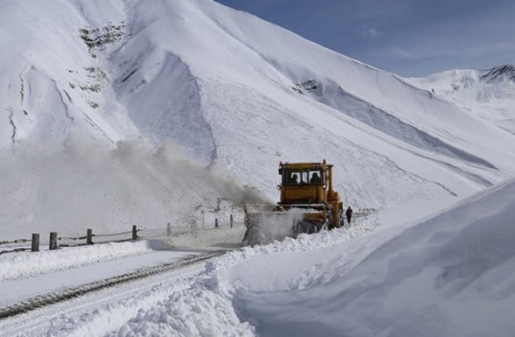 Տիգրանաշենի ոլորանները դժվարանցանելի են կցորդով տրանսպորտային միջոցների համար