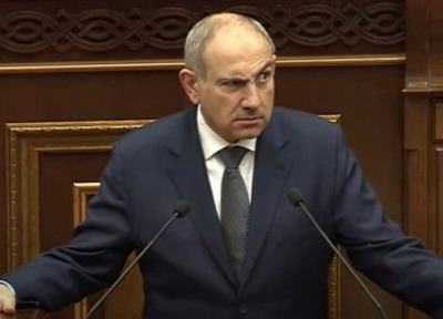 «Իրավունք». Փաշինյանը «տրաս է հանել» բոլորին անխտիր. «Մի քիչ էլ դուք վիզ դրեք»