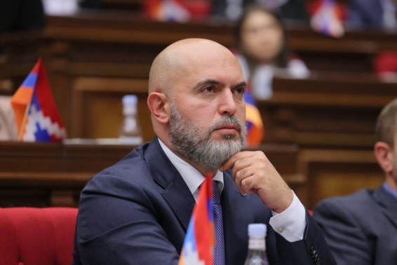 Նիկոլ Փաշինյանից հետո ամենամեծ վնասը Հայաստանի քաղաքական կյանքին հասցրել է Ռոբերտ Քոչարյանի քարոզչական թիմը. Արմեն Աշոտյան