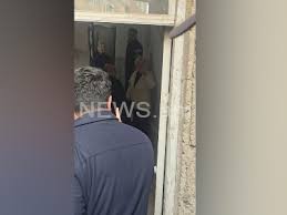 Քաղաքացին միջնամատ ցույց տվեց Փաշինյանին ու ՔՊ–ականներին. վիճաբանություն սկսվեց