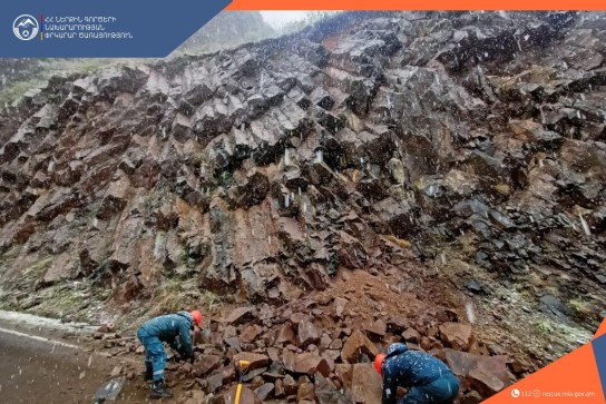 Երթևեկությունը վերականգնվել է․ 30 քմ տարածքում թափվել էր մոտ 10 խմ քար