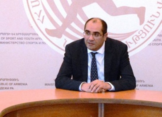 Հրաչյա Ռոստոմյանն աշխատանքային այցով կմեկնի ԼՂ և Սյունիք