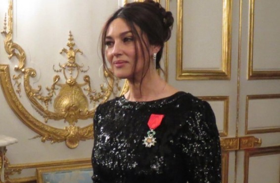 Օլանդը Մոնիկա Բելուչիին շնորհել է Պատվավոր լեգեոնի շքանշան