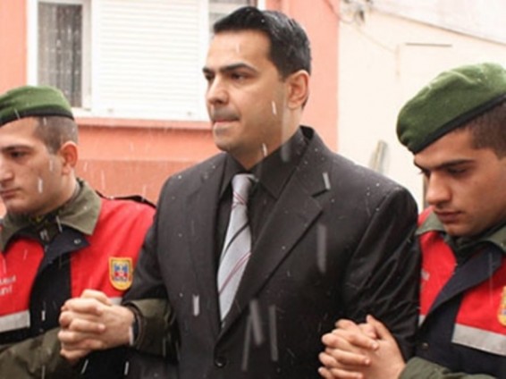 Հրանտ Դինքի սպանության ուղղորդող Էրհան Թունջելը սպանության մասին գիրք է գրել