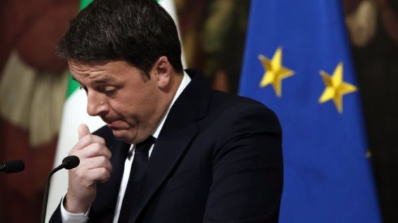 Премьер-министр Италии объявил о своей отставке после поражения на референдуме