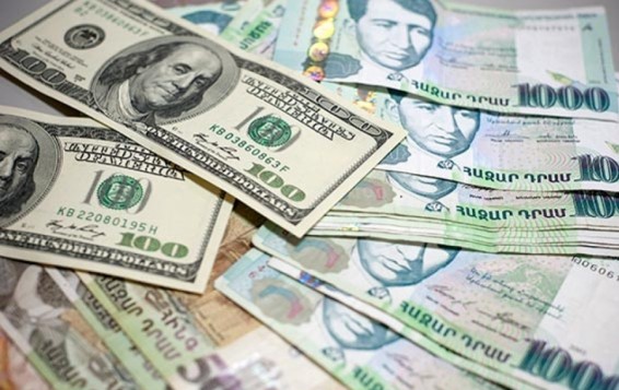 Դոլարի, ռուբլու և եվրոյի փոխարժեքը՝ հայաստանյան բանկերում
