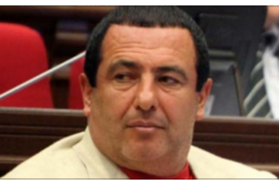 Գագիկ Ծառուկյանը ժողովրդի կողքին է