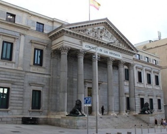 Մադրիդում տասնյակ հազարավոր մարդիկ բողոքի ցույցի են դուրս եկել