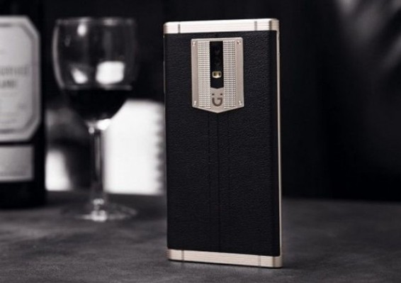 Չինացիները հեռախոս են ստեղծել շուրջօրյա խոսակցությունների համար