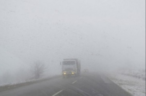 ՀՀ տարածքում դժվարանցանելի ճանապարհներ կան, որոշ մարզերում առկա է մառախուղ