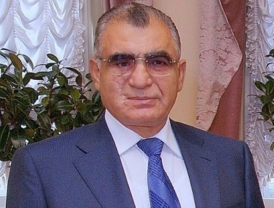 Դա կեղտոտ սադրանք է. Անդրանիկ Մանուկյան