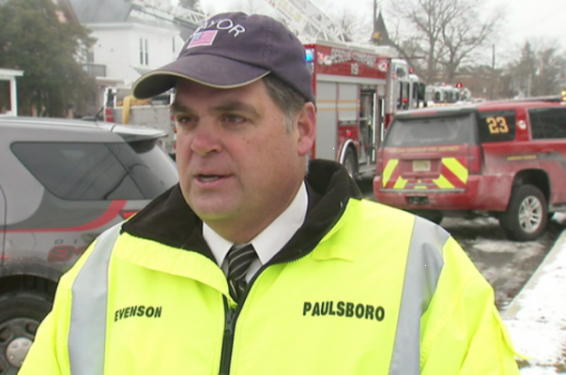 ԱՄՆ-ում նախկինում հրշեջ քաղաքապետն աղջկա է փրկել հրդեհվող տնից