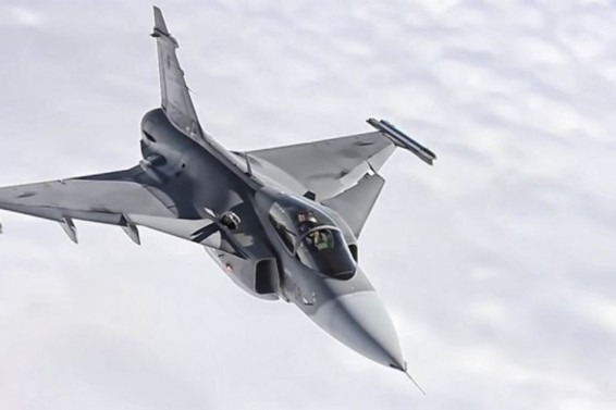 Թայլանդում ավիաշոուի ժամանակ կործանիչ է վթարվել