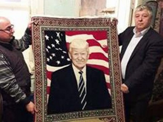 Ադրբեջանն իր դերի մեջ է. Թրամփին են ուղարկել իր պատկերով գորգ