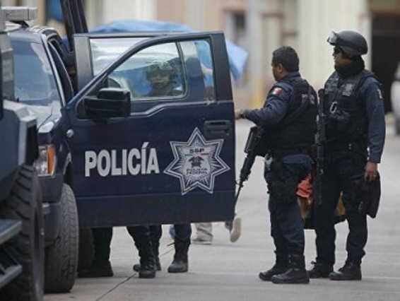 Մեքսիկայում մոտ 20 ոստիկան վիրավորվել է տաքսիստների աշխատանքը ստուգելիս