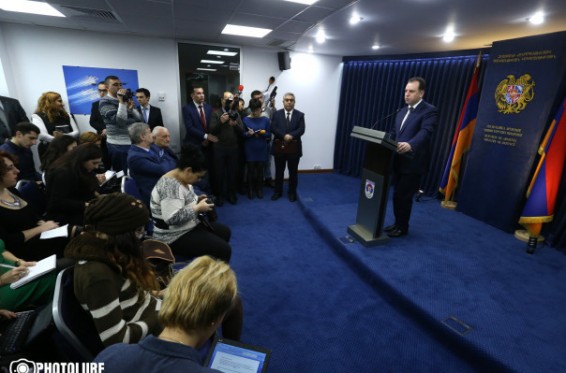 Վիգեն Սարգսյանը ներկայացրել է հայկական բանակի 25-ամյակի միջոցառումները