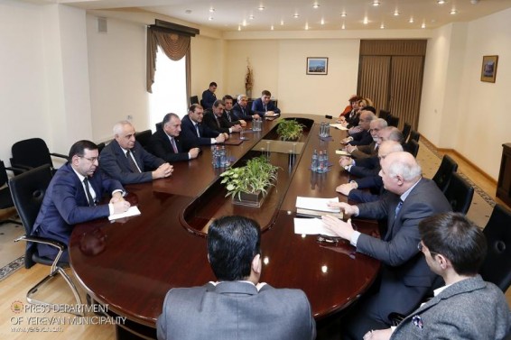 Երևանի քաղաքապետին շնորհվել է «Վասպուրական» հայրենակցական միության պատվավոր անդամի կոչում