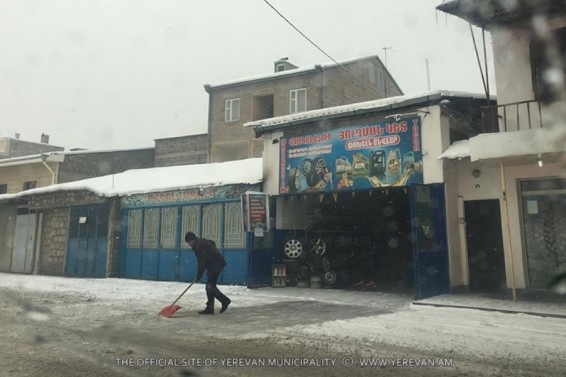 Տնտեսվարող սուբյեկտները ձմռանը պարտավոր են մաքրել իրենց օբյեկտների հարակից տարածքների ձյունը