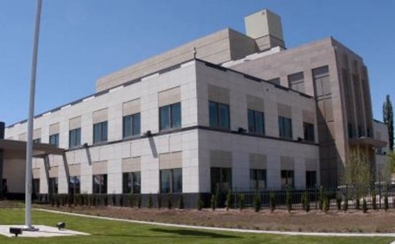 Թրամփի հրամանագրից հետո ՀՀ քաղաքացիների եւ երկքաղաքացիների համար փոփոխություն չի արվել. դեսպանատուն