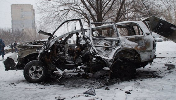 В центре Луганска взорвался автомобиль