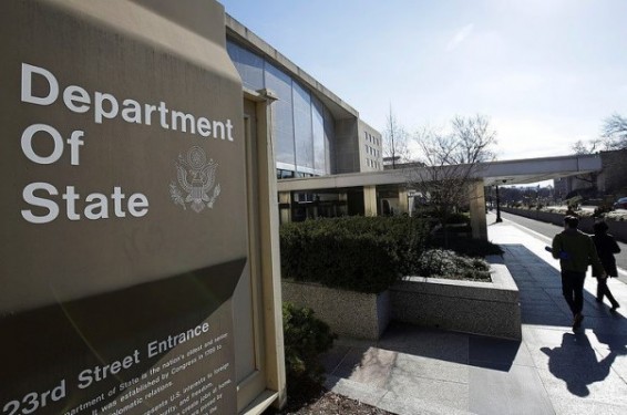 ԱՄՆ Պետդեպը ժամանավորապես դադարեցրել է Թրամփի միգրացիոն հրամանագրի իրագործումը