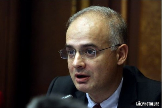 ՀԱԿ-ը ստորագրահավաք է նախաձեռնում ապրիլի 2-ին նշանակված ընտրությունների օրը վերանայելու համար. Լ. Զուրաբյան