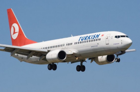 Ստամբուլի օդանավակայանում ինքնաթիռը բախվել է ուղևորներ տեղափոխող ավտոբուսին