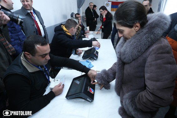 Photo. Սեմյոնովկա և Վարդանաշեն համայնքներում փորձարկվել են քվեարկության ընթացքը վերահսկող տեխնիկական սարքավորումները