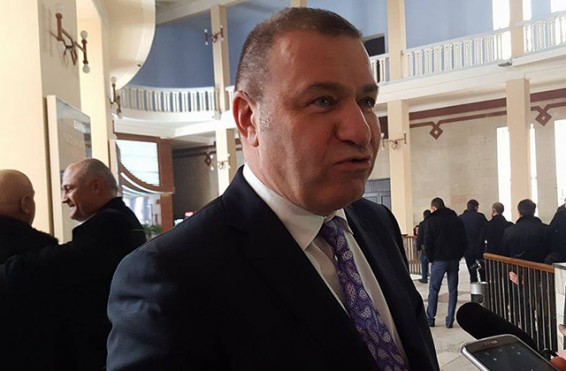 «Դուք այսօր կտեսնեք մեկ այլ հայտարարություն ձեր ասած անձնավորության հետ կապված»