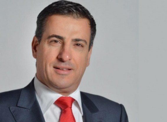 Առավել կարևոր է, որ Ղարաբաղի ճակատում մեր երիտասարդների արյունը չհոսի. Իսի լե Մուլինոյի հայազգի փոխքաղաքապետը ֆրանսահայ համայնքի պահանջների մասին