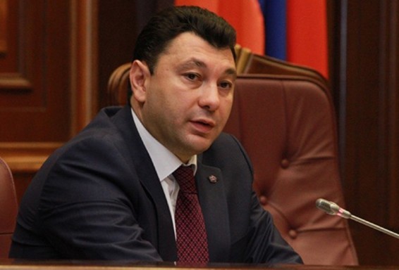 Եռանախագահողներն ընդունել են Սերժ Սարգսյանի առաջարկները, իսկ Ալիևինը՝ ոչ. Շարմազանով