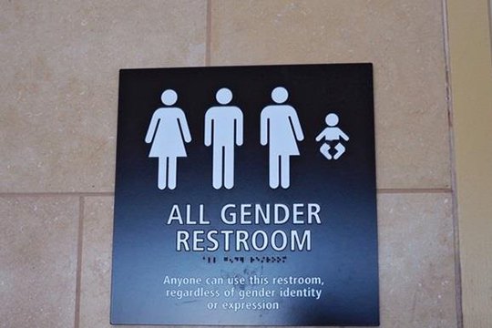 ԱՄՆ-ում չեղարկվել է տրանսգենդերների համար պետքարանների մասին Օբամայի հրամանը