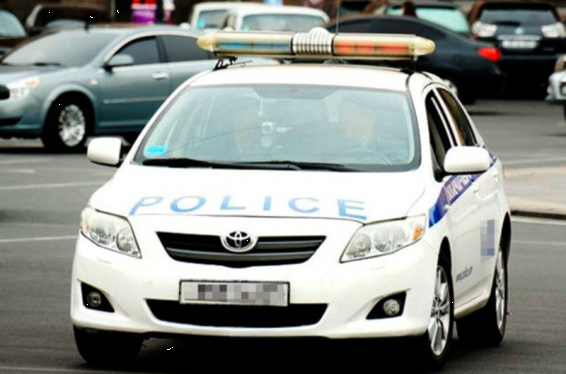 ՃՈ աշխատակիցն ընկերների հետ ծեծել է կնոջ հետ զբոսնող քաղաքացուն, վերջինս հոսպիտալացվել է. ՀՔԾ