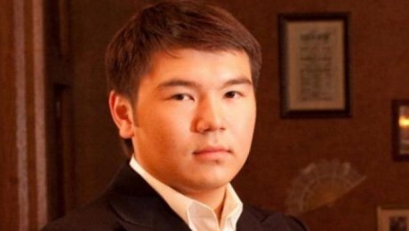 Айсултан Назарбаев стал вице-президентом Федерации футбола Казахстана