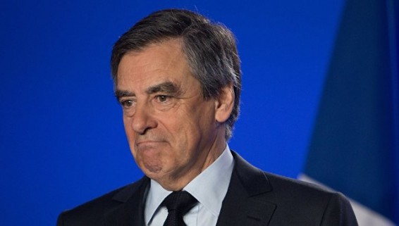 Фийон назвал санкции против России ошибкой