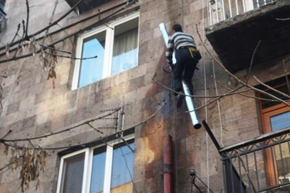 Մայրաքաղաքի վարչական շրջաններում ընթանում են ջրթափ խողովակների վերանորոգման աշխատանքներ