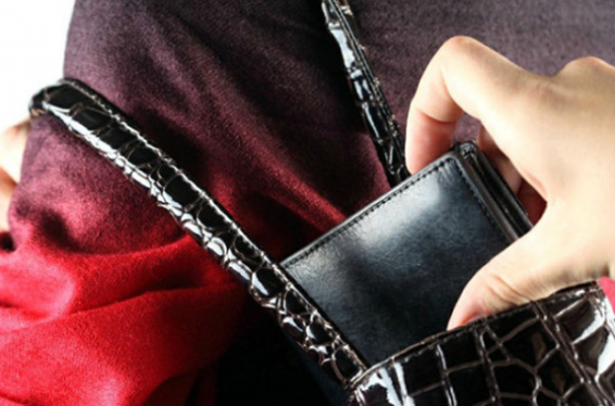 Թիվ 15 երթուղայինում կատարված գողությունը բացահայտվել է