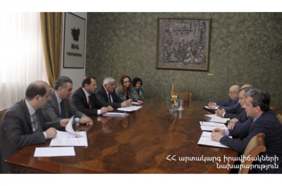 Դավիթ Տոնոյանը և Իգնատի Առաքելյանը քննարկել են կարկտի դեմ պայքարի մեթոդների  արդիականացմանն առնչվող հարցեր