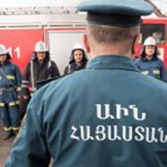 Փրկարարները բացել են փակ դռները