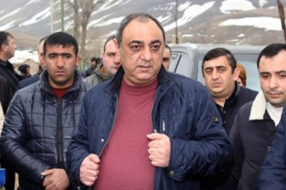 Video. Արկադի Համբարձումյանը շարունակում է նախընտրական հանդիպումները