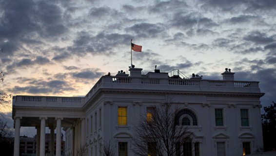 СМИ рассказали о личности информатора о прослушке команды Трампа