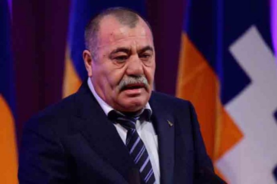 «Էս բոլորի՞ն եք էսպես անում, թե միայն ինձ. Մանվել Գրիգորյանը սխալ անձնագրով էր եկել ընտրության». news.am