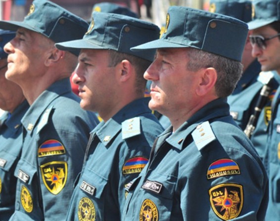 Փրկարարները բացել են փակ դռները