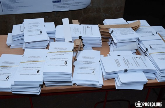 9 քրեական գործ՝ այլ անձի փոխարեն քվեարկելու դեպքերի առթիվ