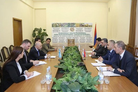 Գյուղատնտեսության նախարարն ընդունել է Արգենտինայի դեսպանին
